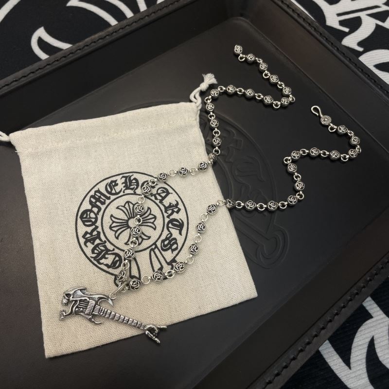 Ch*0me He**ts necklaces